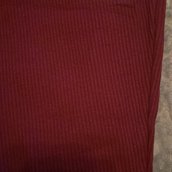 NWT’S High Rise Burgundy Ribbed leggings Stretch Fitted Size Medium M 8-10 - Picture 3 of 7